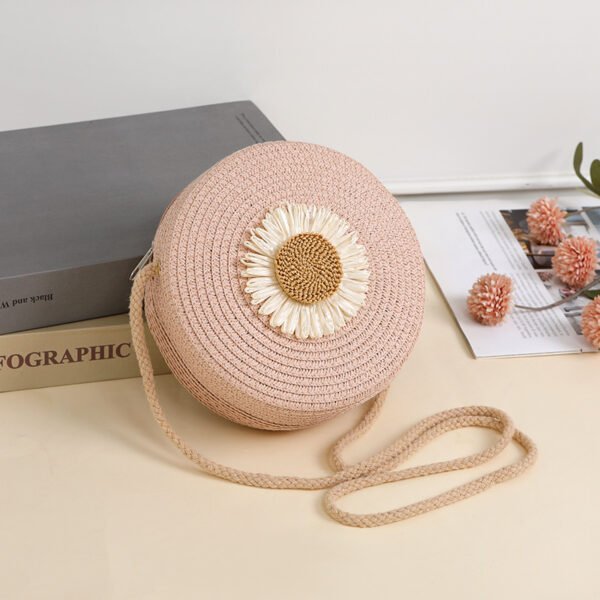 03a5b5d4-95cf-4b8e-b716-3c54574057f4.jpg Pastoral Style Raffia Bag Woven Mobile Phone Bag Crossbody